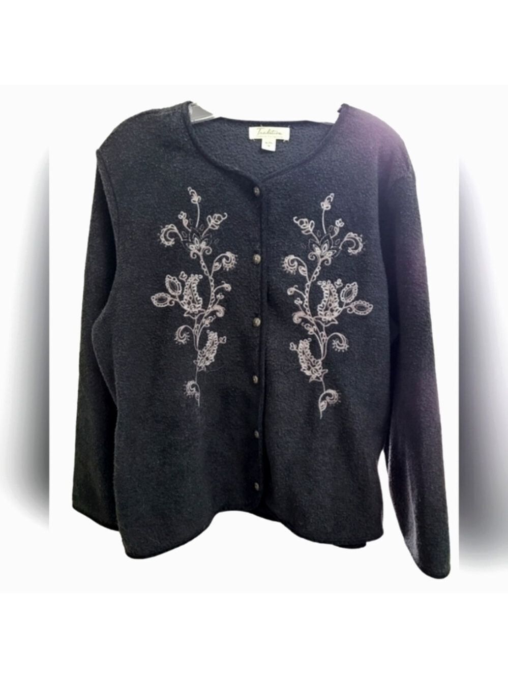 VINTAGE Tradition Embroidered Buttoned Sweater Cardigan Size XL
